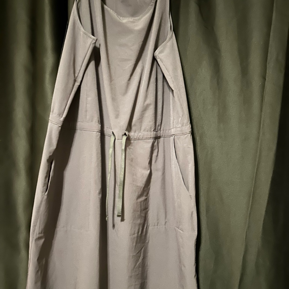 Stylish Gray Sleeveless Dress